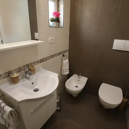 Oda ve Kahvaltı Casa Rubis 4*