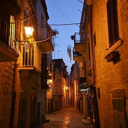 Oda ve Kahvaltı Casa Rubis 4*